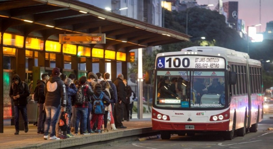 La UTA llamó a un paro nacional de colectivos para este viernes