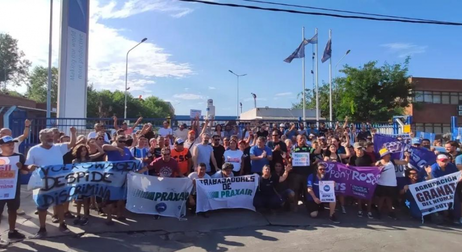 General Pacheco: trabajadores reclamaron por despidos en una empresa de gases industriales