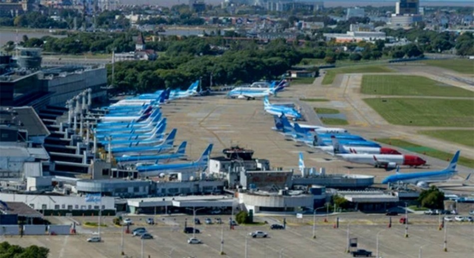 Vuelos cancelados por una medida de fuerza de trabajadores aéreos